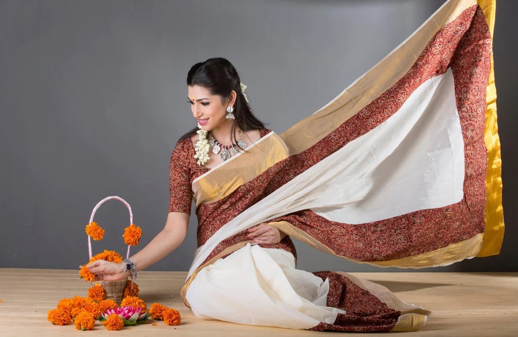 Online Shopping Made Easy: How to Find a Plain Saree or Silk Saree in a Few Clicks